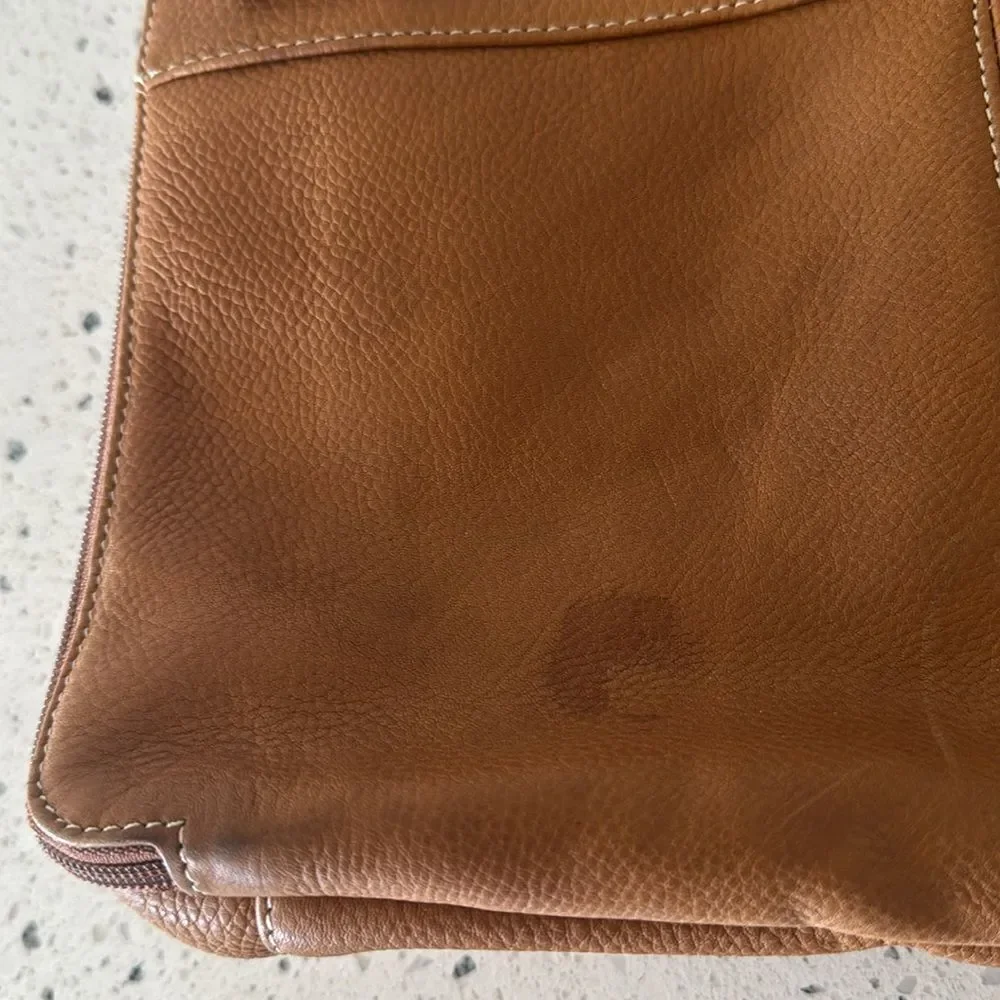 Tignanello Vintage Tan Genuine Leather Women’s Shoulder Handbag Zip Compartments